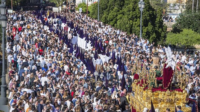 paso-Senor-Penas-Estrella-Puente_1669643294_154650168_1200x675